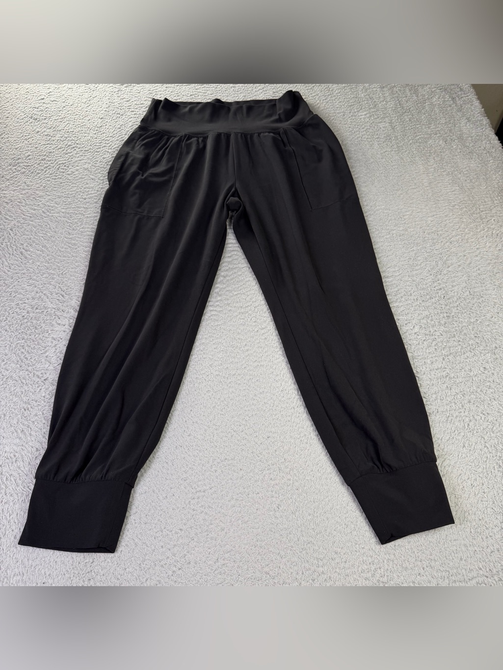 Athleta Salutation High Rise Jogger Womens Medium Petite Black Pull On Pants Gym